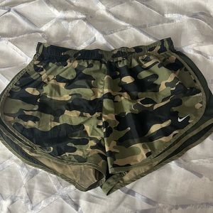 Nike tempo shorts